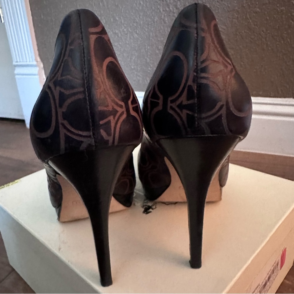 Coach high heel pumps - Picture 7 of 13